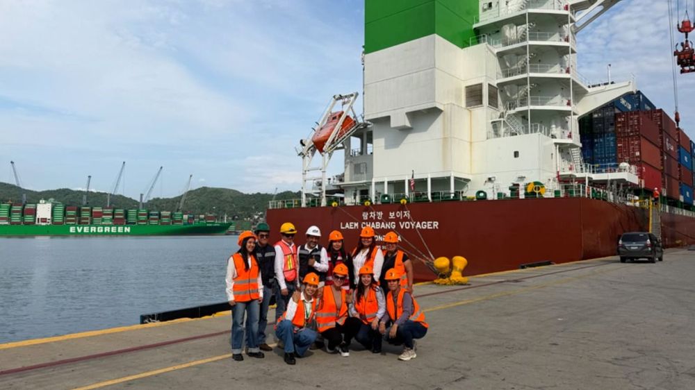 Imagen de portada - Port of Manzanillo Receives 10 Business Delegations in First Half of 2026