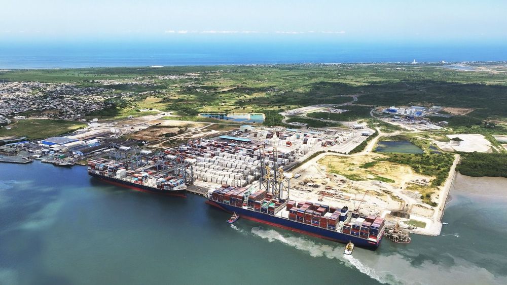 Imagen de portada - Posorja Terminal Marks 7 Years with 4 Million TEUs Operated