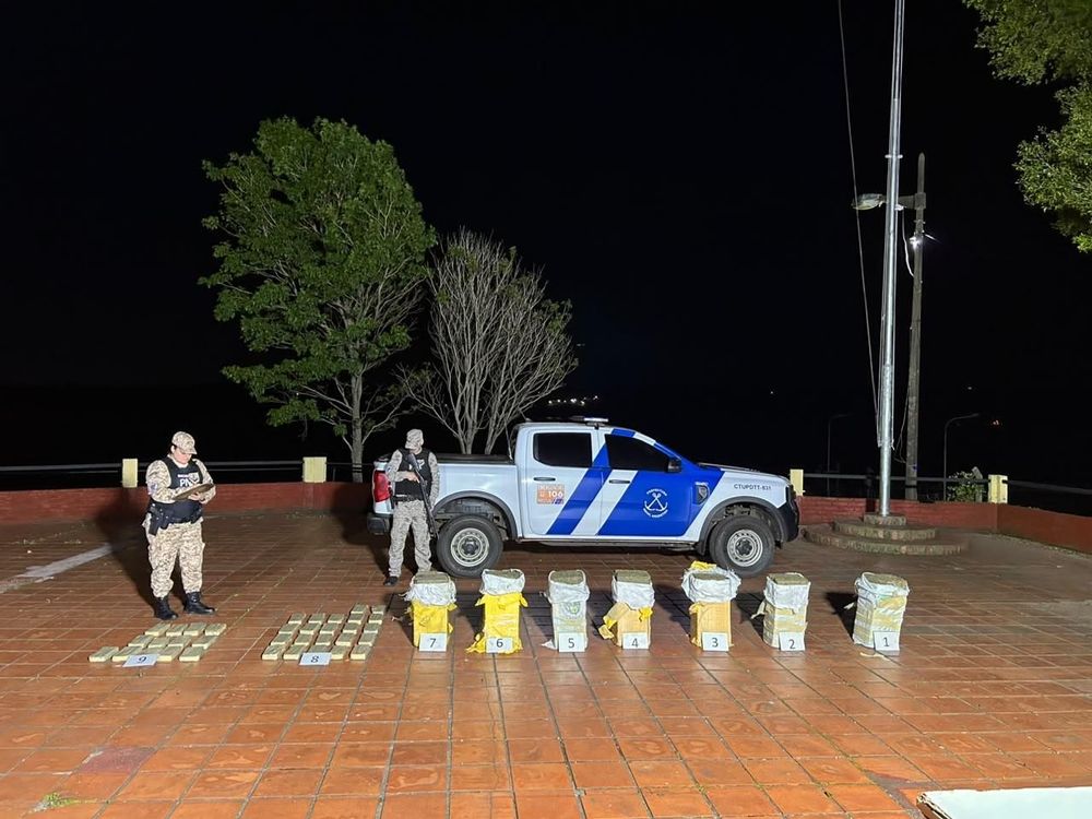 Imagen de portada - Prefectura secuestró más de 194 kilos de droga en Misiones