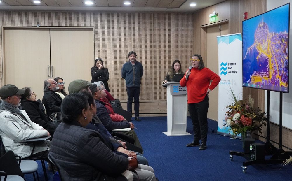 Imagen de portada - Puerto San Antonio y locatarios avanzan en un plan de trabajo para fortalecer el Paseo Bellamar