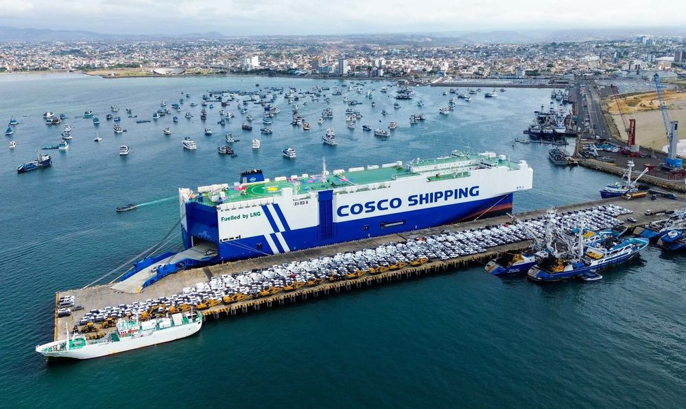 Imagen de portada - Puerto de Manta supera en ocho meses los vehículos movilizados en todo 2025