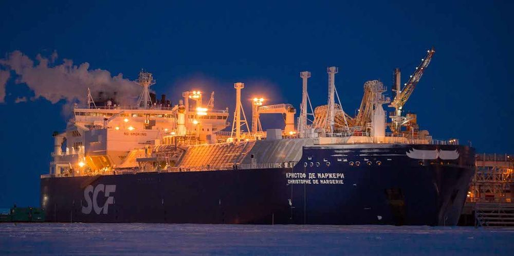 Imagen de portada - Rusia Reactiva la Ruta Ártica de GNL hacia Asia mientras un Buque Rompehielos Completa un Raro Tránsito a Principios de Verano