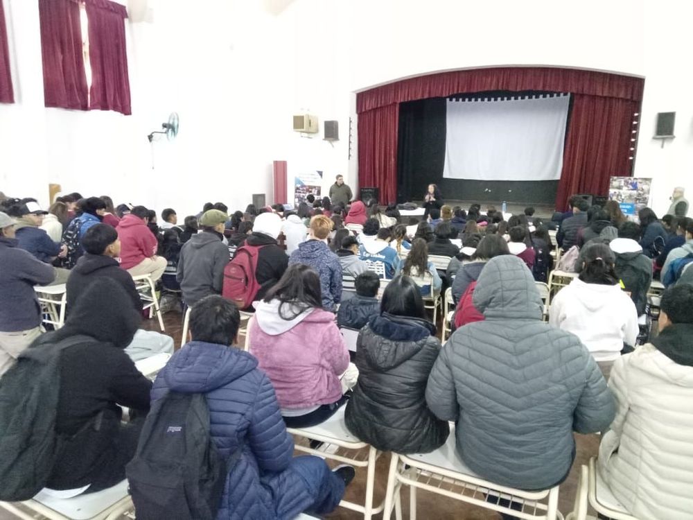 Imagen de portada - Salta: Outreach Actions to Prevent Trichinosis Among Students of Agricultural Technical Schools