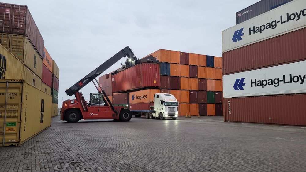 Imagen de portada - Temporary Primary Zone at ITI to Expedite Cargo Destined for Bolivia