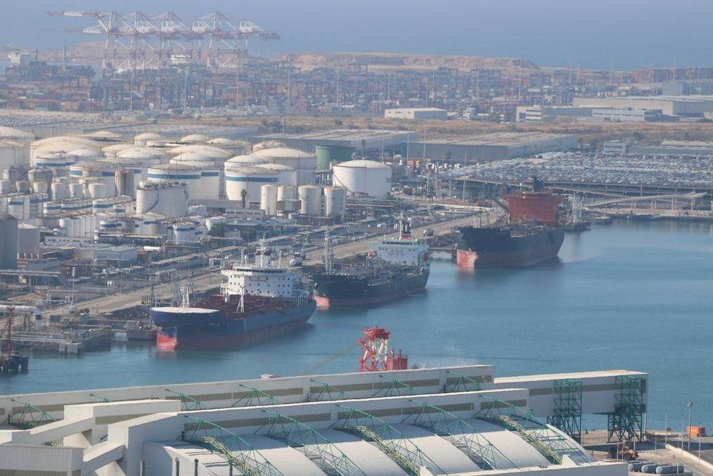 Imagen de portada - Ten Workers Intoxicated with Carbon Dioxide in the Port of Barcelona