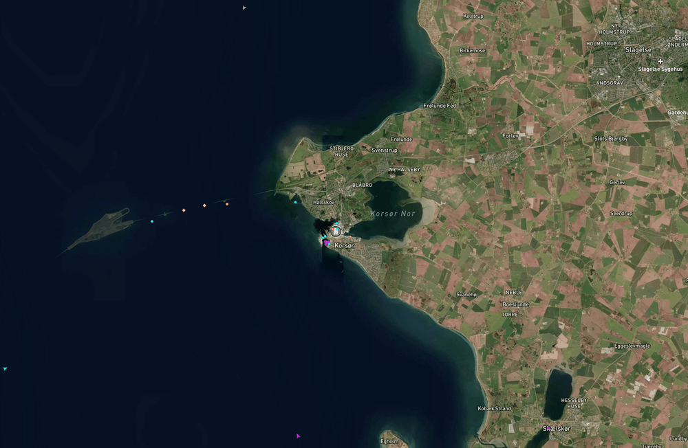 Imagen de portada - Timonel Ebrio Colisiona Buque de Carga con Yate en Dinamarca, No se Reportan Heridos