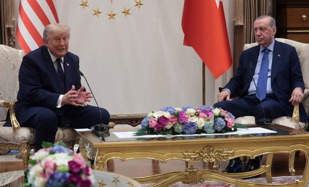 Imagen de portada - Trump Renueva la Oferta de Control de EE. UU. por Groenlandia en Medio de la Competencia Ártica