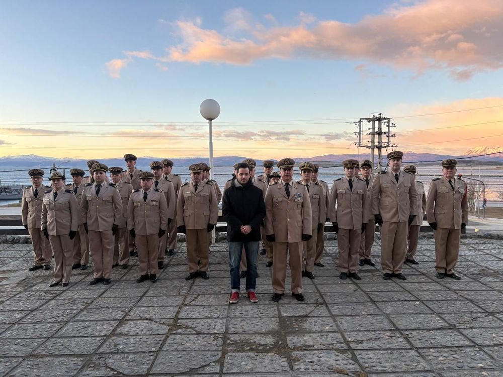 Imagen de portada - Visit of the National Security Secretary to the Ushuaia and South Atlantic Islands Prefecture