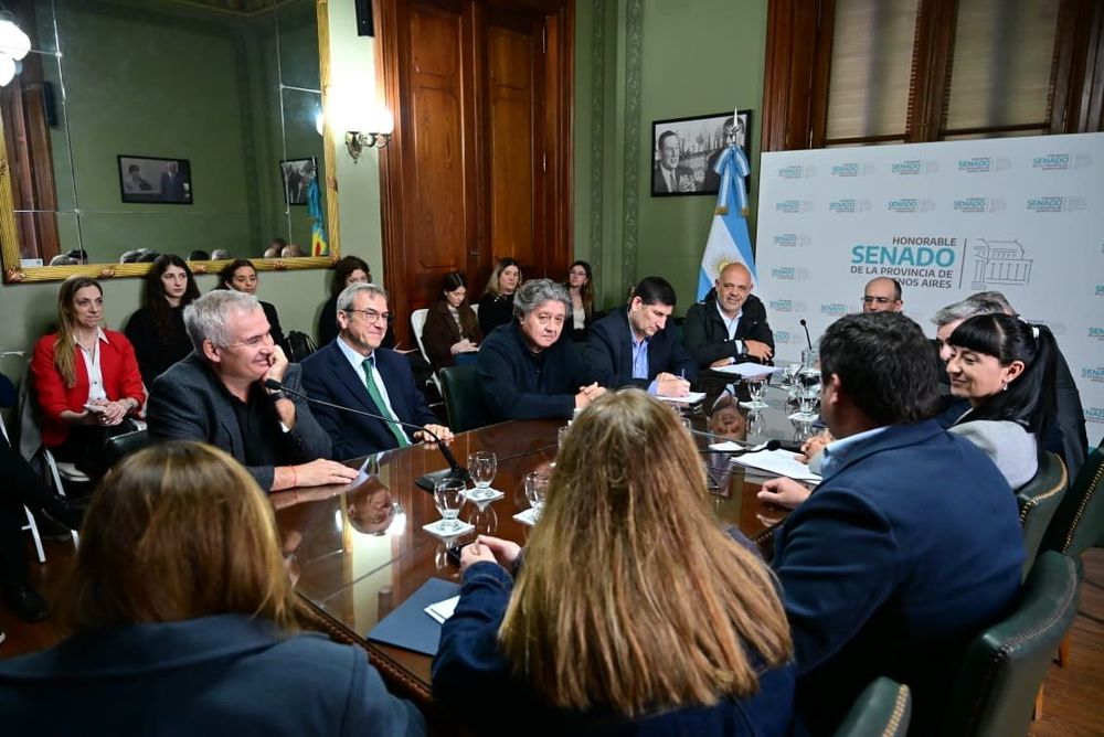 Desafíos, oportunidades y condiciones para el desarrollo de los puertos