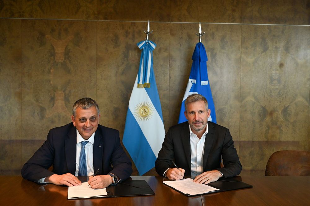 YPF y Entre Ríos firmaron un convenio para mejorar la logística de las arenas silíceas