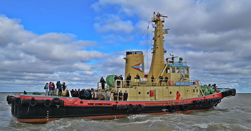 El Puerto de Bahía Blanca organiza una actividad de estampado solidario por Malvinas en el marco del Mercado del Puerto