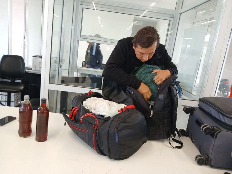 Senasa refuerza los controles fronterizos para evitar el ingreso del pequeño escarabajo de las colmenas