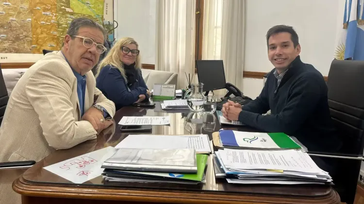 Las obras del GNL comienzan a tomar forma en San Antonio Oeste