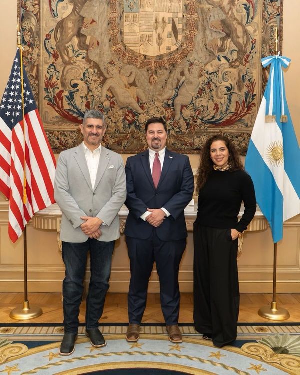 La Bolsa y Cámara de Cereales de Córdoba participó de una recepción sobre genética ganadera organizada por la Embajada de Estados Unidos