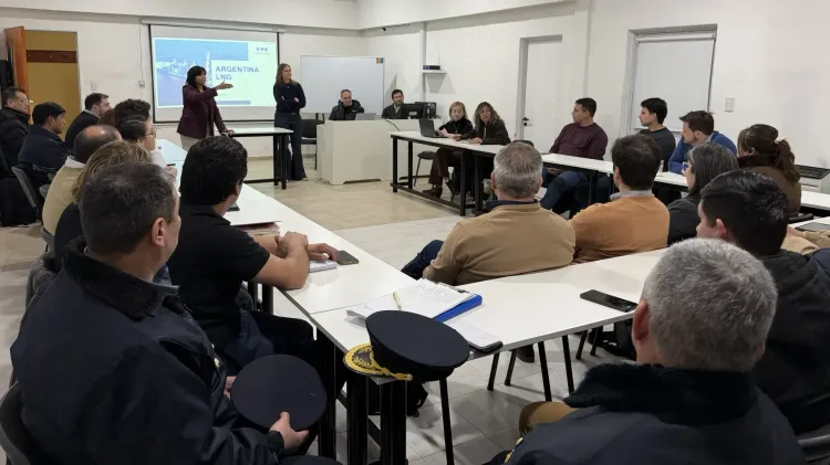 Río Negro completó la primera jornada territorial de Argentina GNL y avanza en San Antonio Oeste