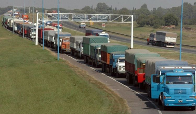 Gobierno prepara licitación para concesionar 4.400 kilómetros de rutas nacionales: La etapa II impulsará el transporte de cargas y la conectividad