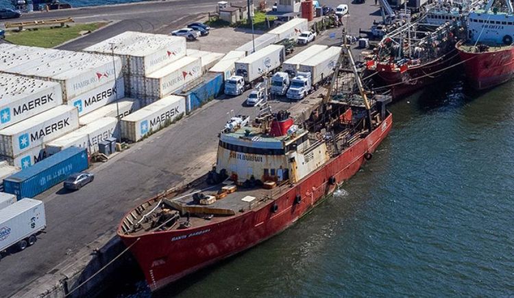 Embarcaciones con riesgo de hundimiento en Mar del Plata
