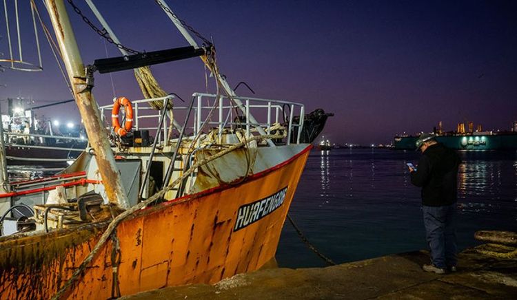 Recuperación de activos y apuesta exportadora: se reactivan dos buques fresqueros
