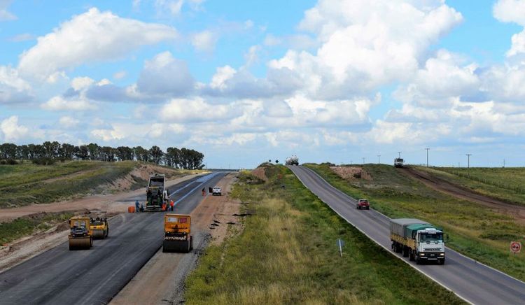 Mejoras en el acceso portuario: El CGPBB licita la ingeniería para la renovación de las Rutas 252 y A013
