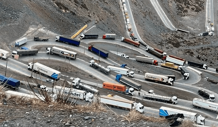 Mendoza revoluciona el cruce a Chile con "PasAr": tecnología en tiempo real para el transporte y el turismo