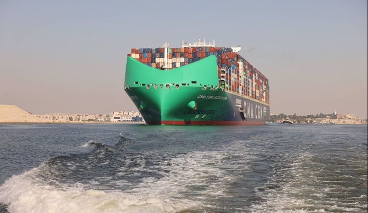 Canal de Suez: los tránsitos continúan 60 % por debajo de 2023 pese al cese de ataques huthi