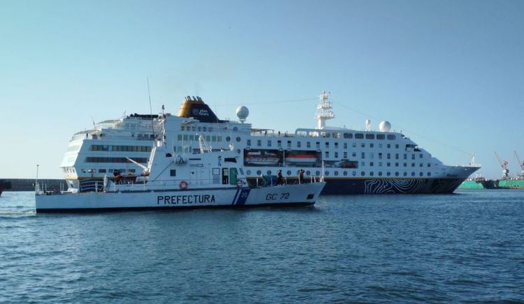 Prefectura garantiza el arribo seguro del crucero Hamburg en Mar del Plata