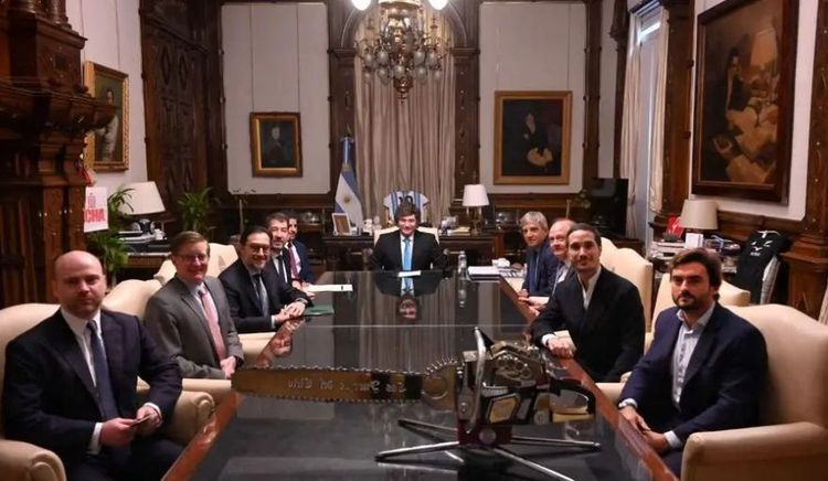 Inversores globales de GNL analizan proyectos en Argentina y avanzan contactos con el Gobierno