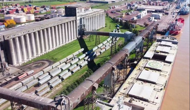 Puerto Rosario proyecta su transformación hacia 2050 con una hoja de ruta logística, urbana y sostenible