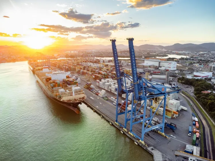 Portonave proyecta alcanzar los 2 millones de TEUs de capacidad para finales de 2026