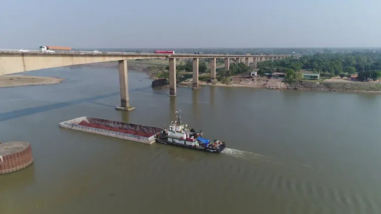La Prefectura General Naval actualizó el límite de calado permitido en el río Paraguay