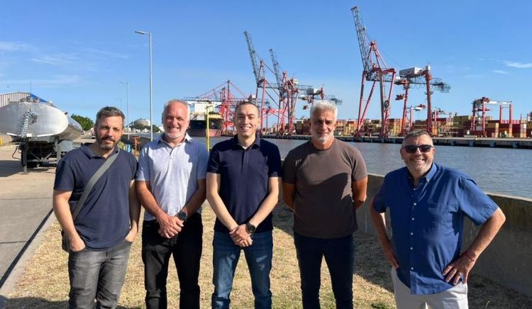Puerto Dock Sud profundiza el análisis del tráfico portuario junto a operadores y el CFI