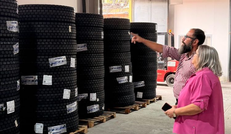 El Puerto de Barranqueras recibió 500 cubiertas para vehículos de gran porte