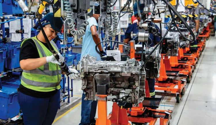 El superávit comercial alcanzó USD 1.987 millones en enero por el salto de las exportaciones y la caída de importaciones