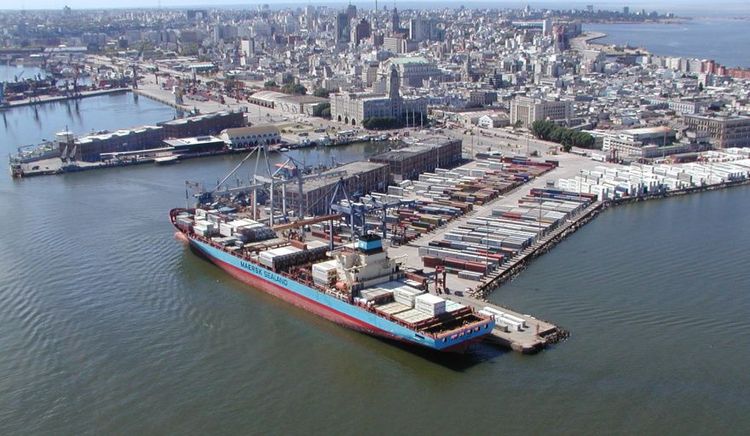 Proponen que Argentina autorice dragar a 15 metros el canal de acceso al puerto de Montevideo