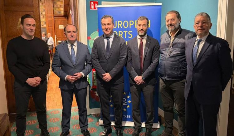 El Puerto de Algeciras advierte del desvío de inversiones en los puertos comunitarios afectados por el ETS