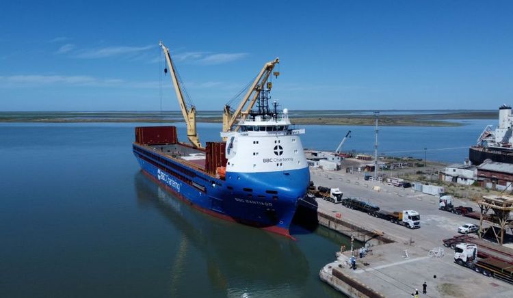 Desde Houston, llega a Bahía Blanca equipamiento estratégico para la industria energética