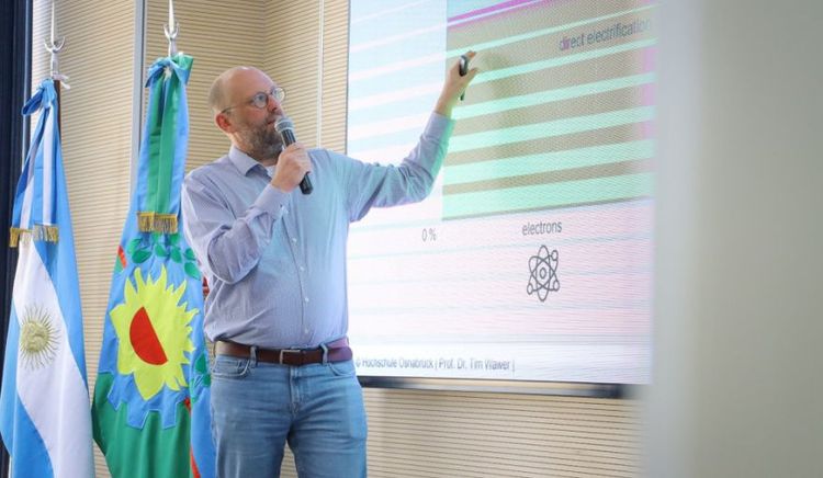 Bahía Blanca impulsa diálogo regional para posicionarse como hub de hidrógeno de bajas emisiones
