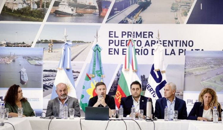 La Provincia presentó el Plan Quinquenal para el Puerto La Plata en el marco de la política portuaria provincial