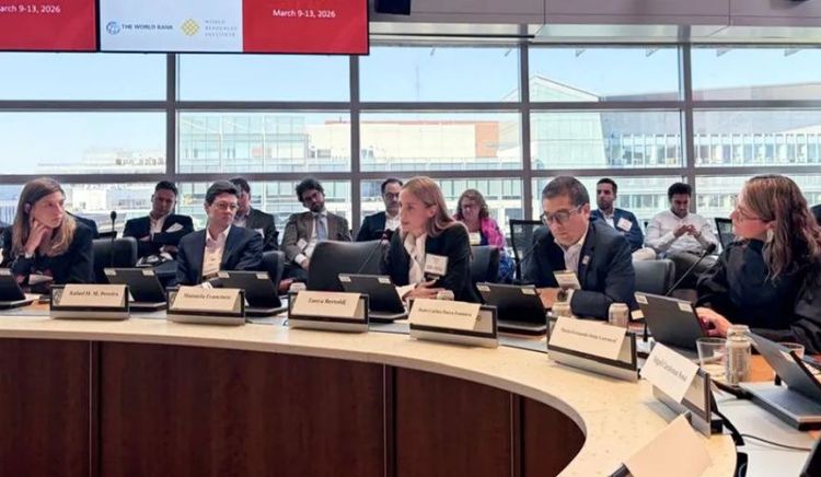Neuquén presentó en Washington su plan vial para fortalecer la conectividad territorial