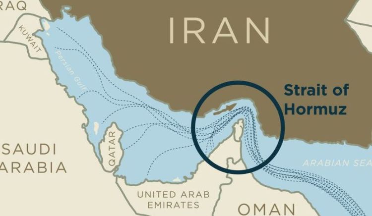 Reportes indican que Irán habría establecido un corredor controlado para buques en el Estrecho de Ormuz