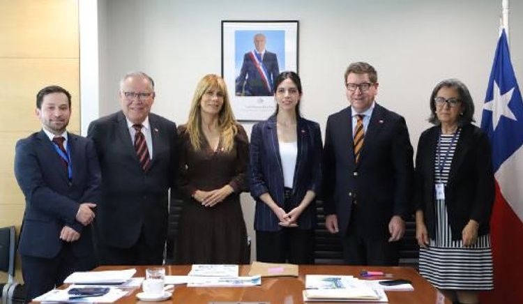Chile aprueba tres proyectos de energías renovables por más de US$ 1.000 millones