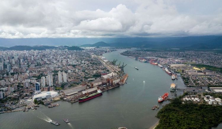 Puerto de Santos prioriza buque con combustible ante riesgo de desabastecimiento por crisis en Ormuz