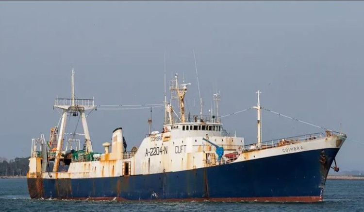 Prefectura detectó al arrastrero portugués Coimbra pescando dentro de la Zona Económica Exclusiva Argentina
