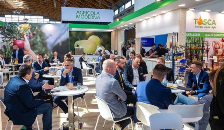 Argentina participó en Macfrut 2026 con cinco empresas y consolida su presencia en el mercado europeo
