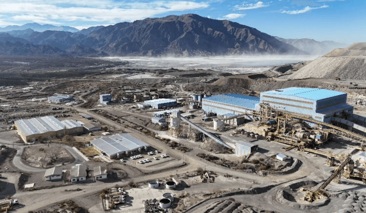 Glencore presentó dos proyectos de cobre bajo el RIGI por más de USD 13.500 millones y anunció la reapertura de Bajo La Alumbrera