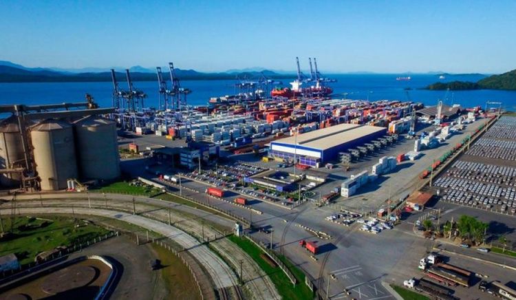 Los puertos del sur de Brasil registraron un aumento del 44% en el tráfico de contenedores en febrero