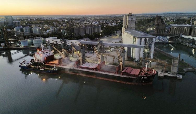 El Puerto de Bahía Blanca proyecta movilizar más de 571.000 toneladas en su operativa semanal
