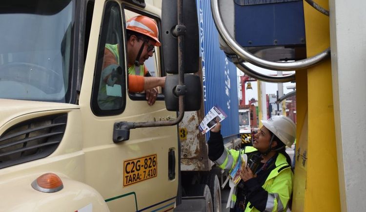 Ministerio de Transportes de Perú y DP World articulan iniciativa de seguridad vial para conductores de carga pesada
