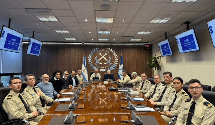 Prefectura y el ITBA dictaron un taller sobre seguridad y eficiencia en la navegación fluvial
