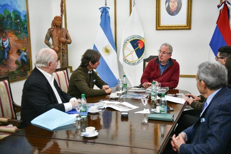 Proyectan un servicio de cruceros fluviales entre Puerto Iguazú y Posadas por el Alto Paraná